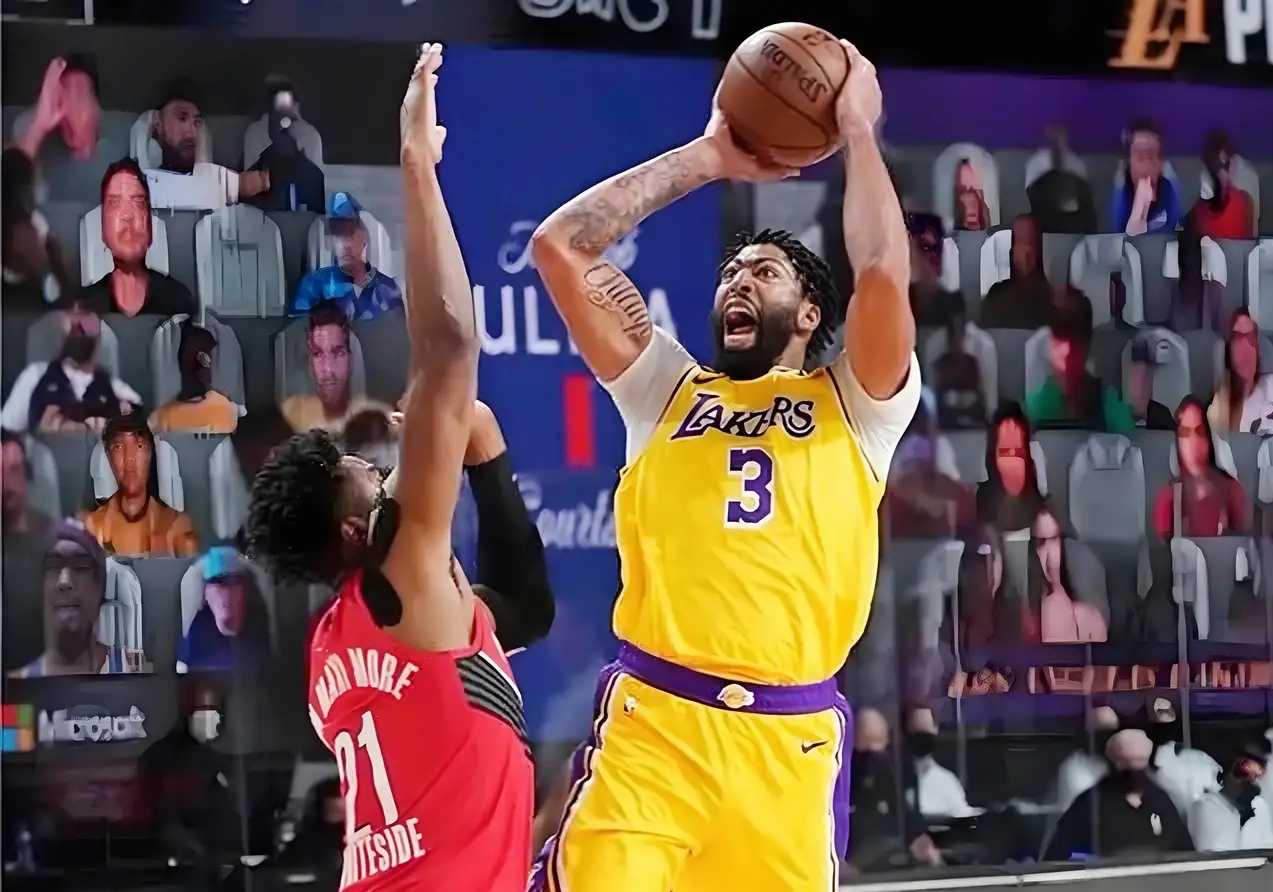 爱游戏官方入口 浓眉哥迎来十赛季高光表现，切尔西球迷沸腾！